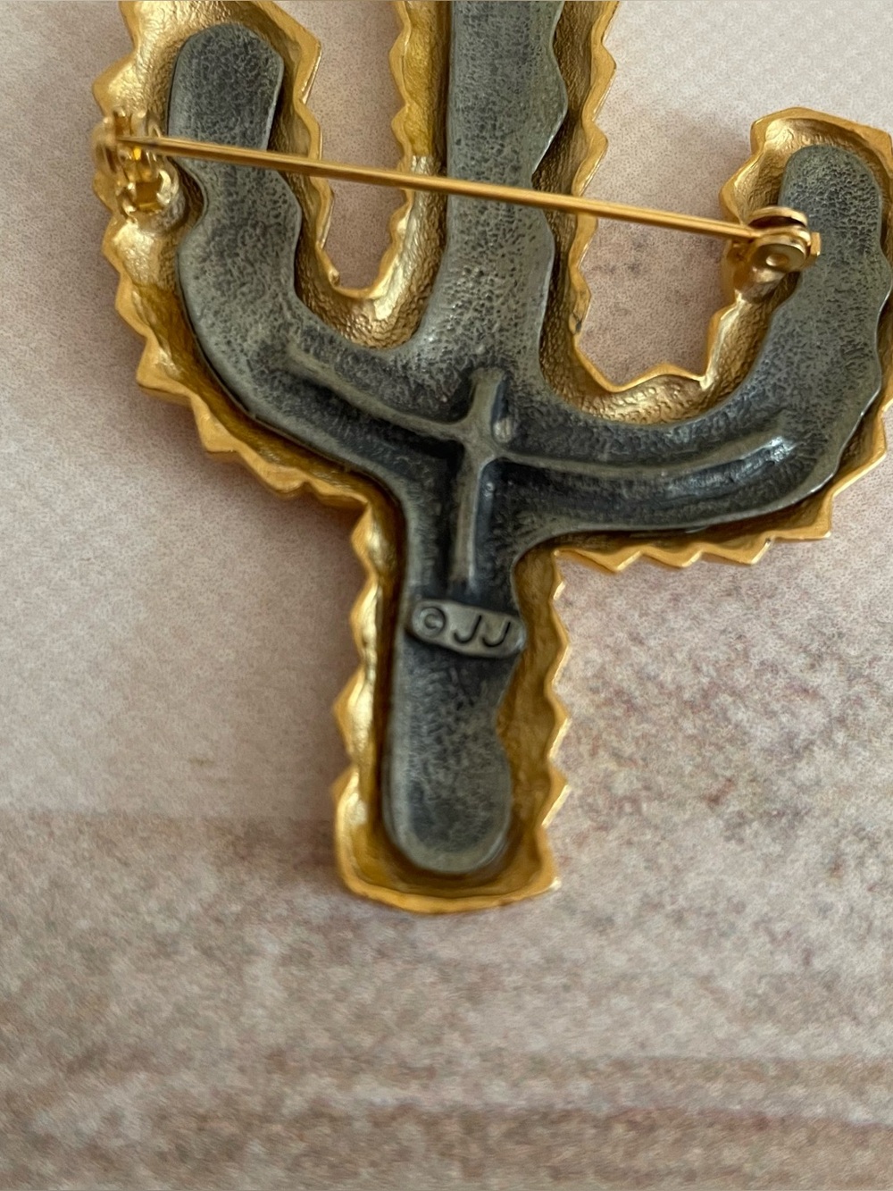 JJ Jonette J.J. & Co. Gold Cactus Brooch Western - Picture 3 of 5